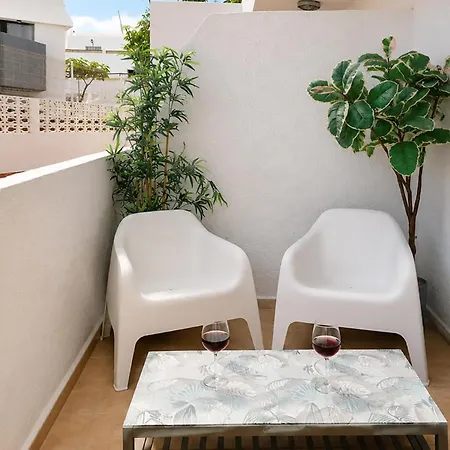 Lovely In Santa Cruz De Tenerife With Wifi Apartment
